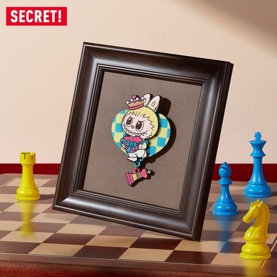 pudełko na magnesy na lodówkę z serii pop mart the monsters lets checkmate