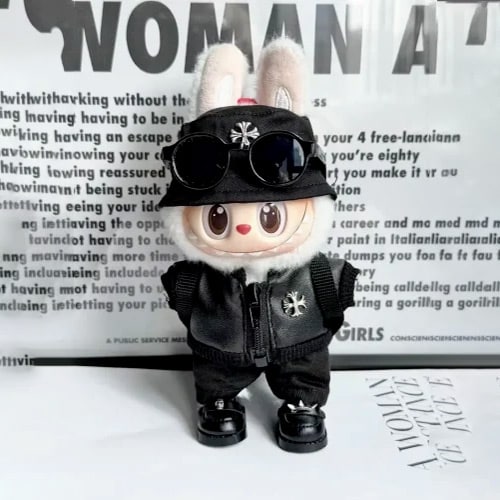 strój chrome hearts dla labubu