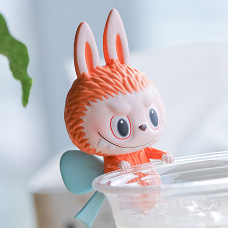 pop mart the monsters labubu cup edge 100 figurka