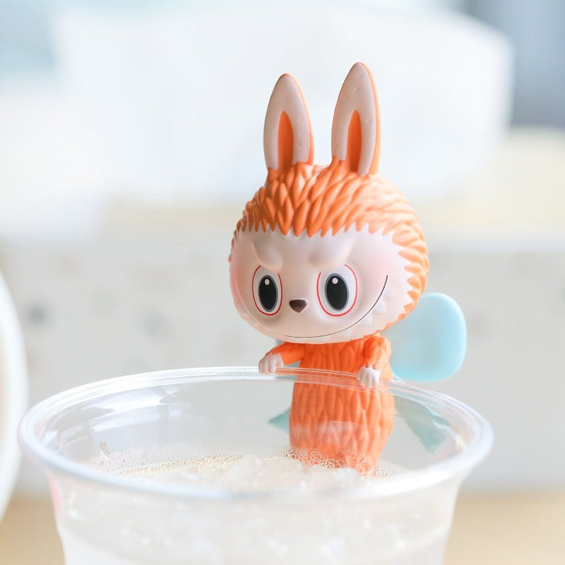 pop mart the monsters labubu cup edge 100 figurka