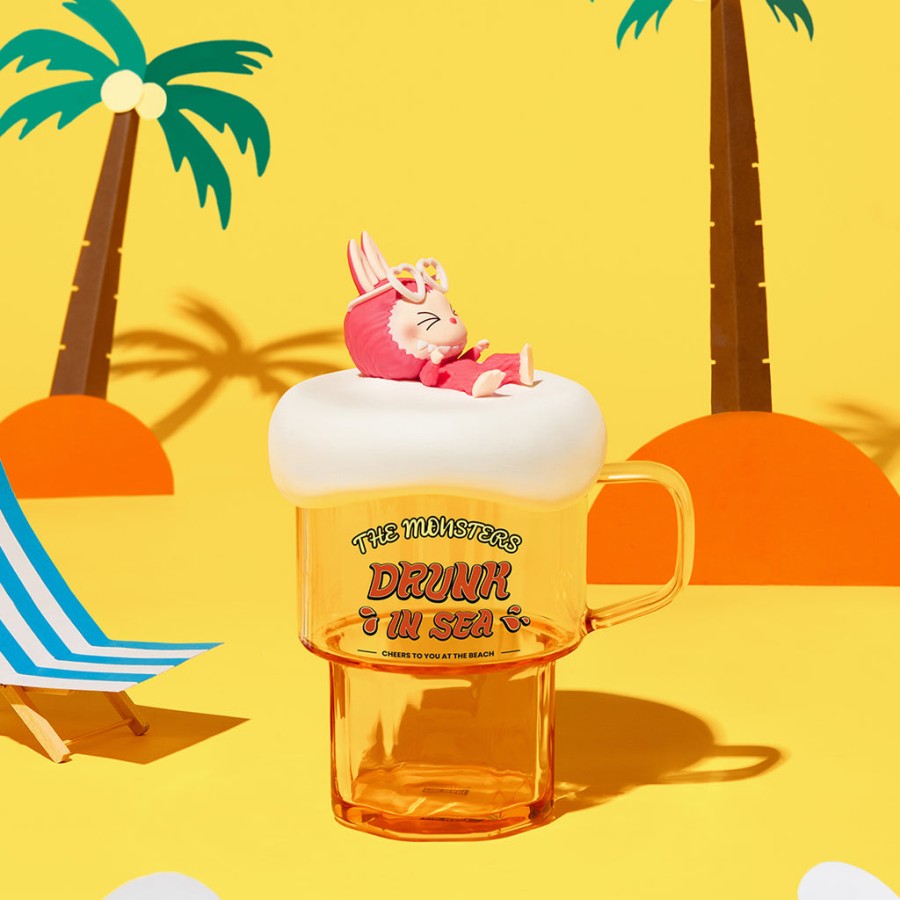 pop mart the monsters labubu szklany kubek z serii drunk in sea