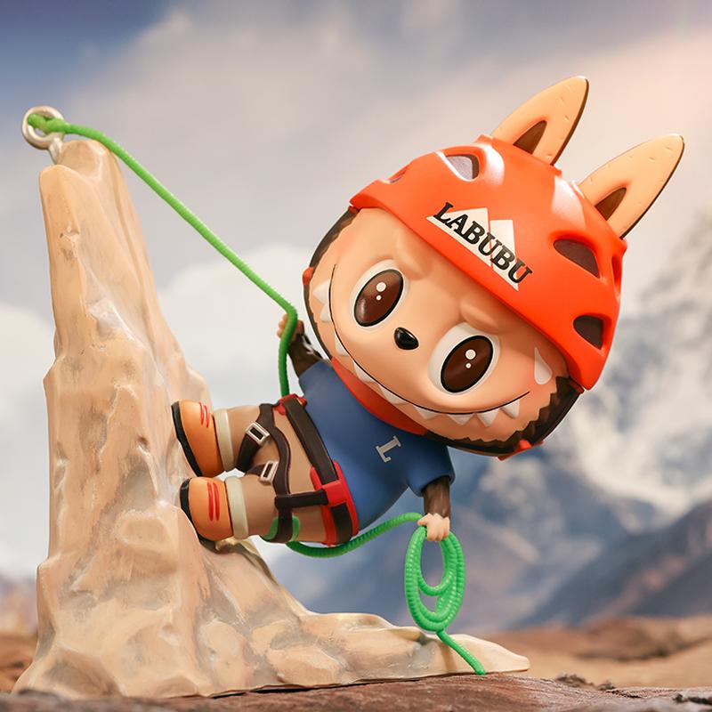 pop mart the monsters labubu climber 200 figurka