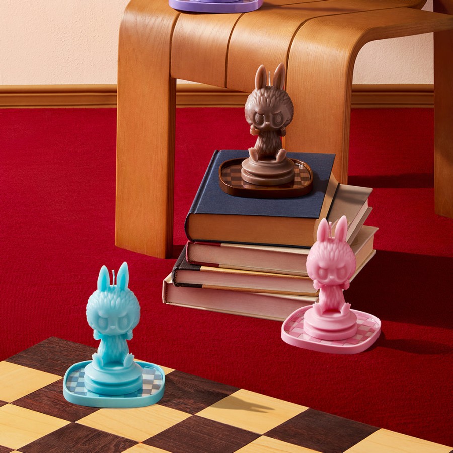 pop mart the monsters lets checkmate series Świeca zapachowa w pudełku niespodziankowym