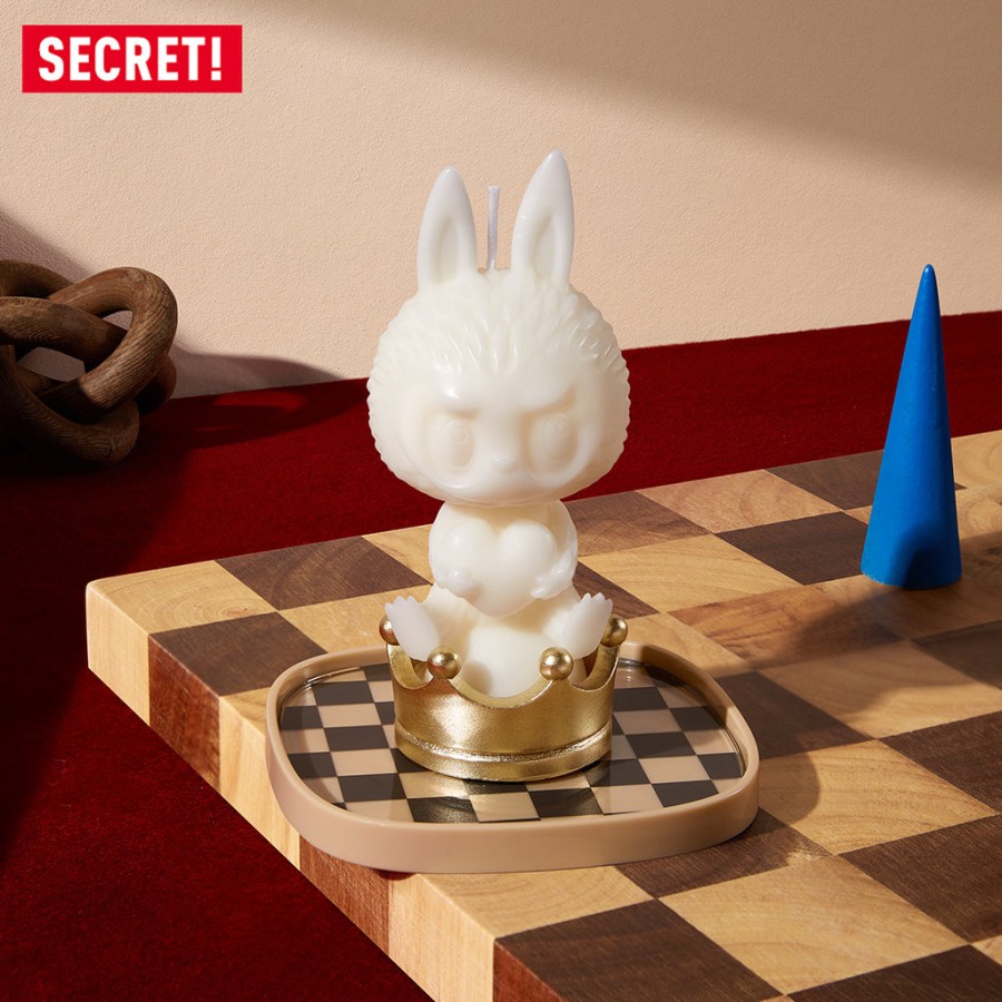 pop mart the monsters lets checkmate series Świeca zapachowa w pudełku niespodziankowym